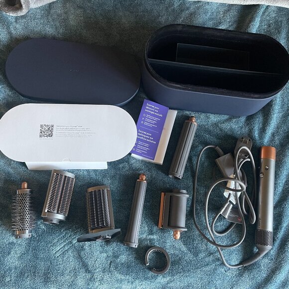 Like NEW Dyson Airwrap Complete LONG HAIR - Picture 1 of 8